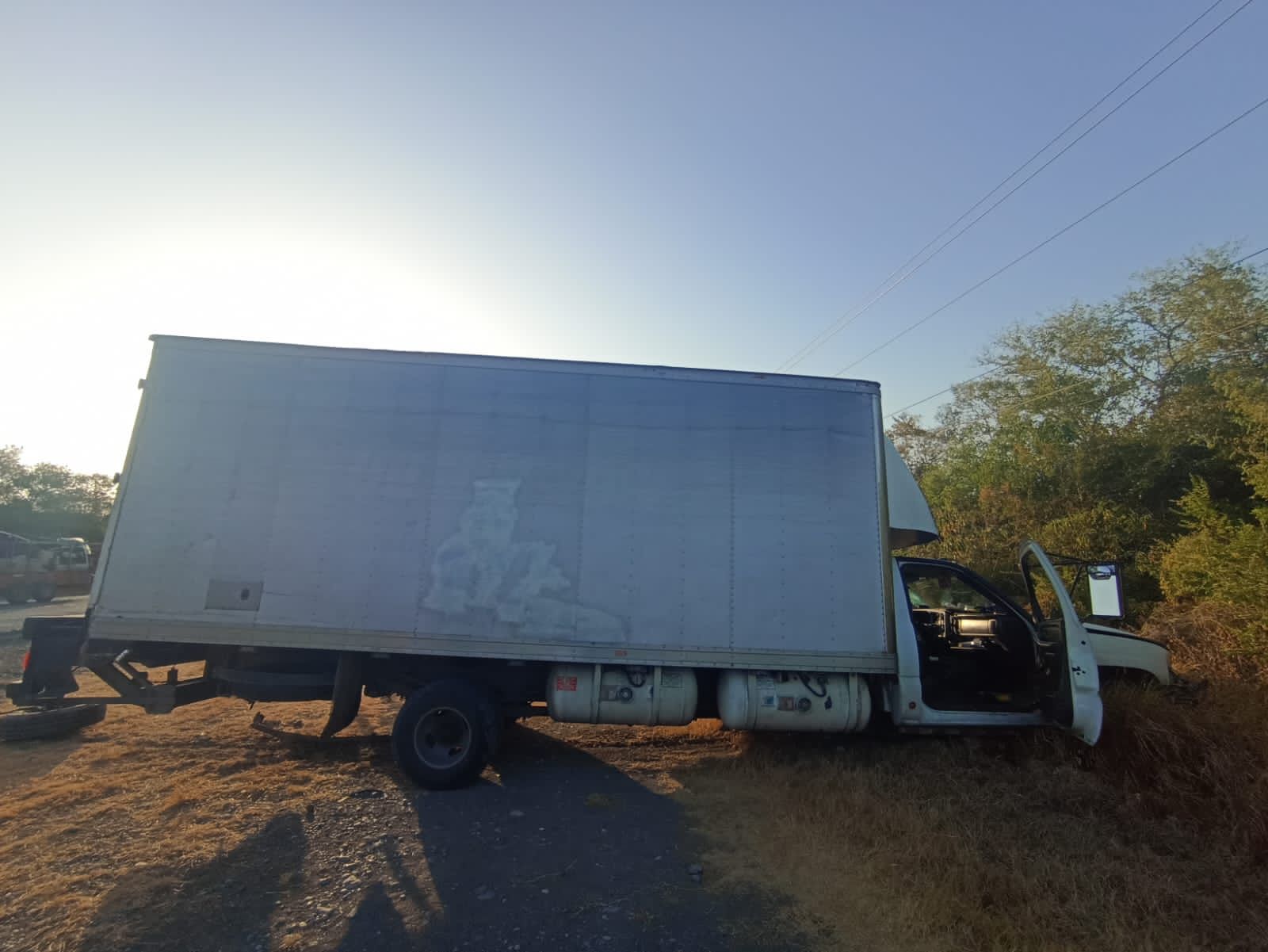 Guardia Estatal atiende dos accidentes en carretera Victoria-Monterrey