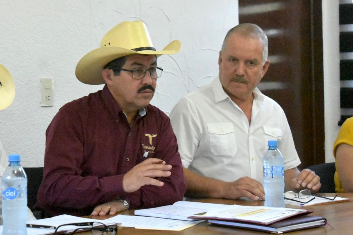 Preside Dámaso Anaya reunión de Consejo Distrital para el Desarrollo Rural