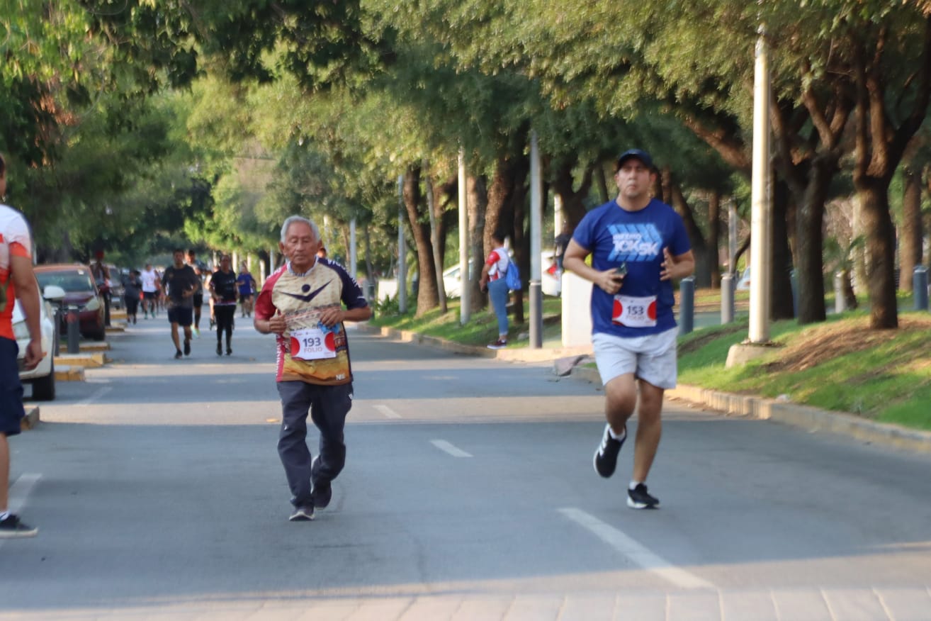 Deportistas tamaulipecos orgullosos de participar en carrera de la SSPT