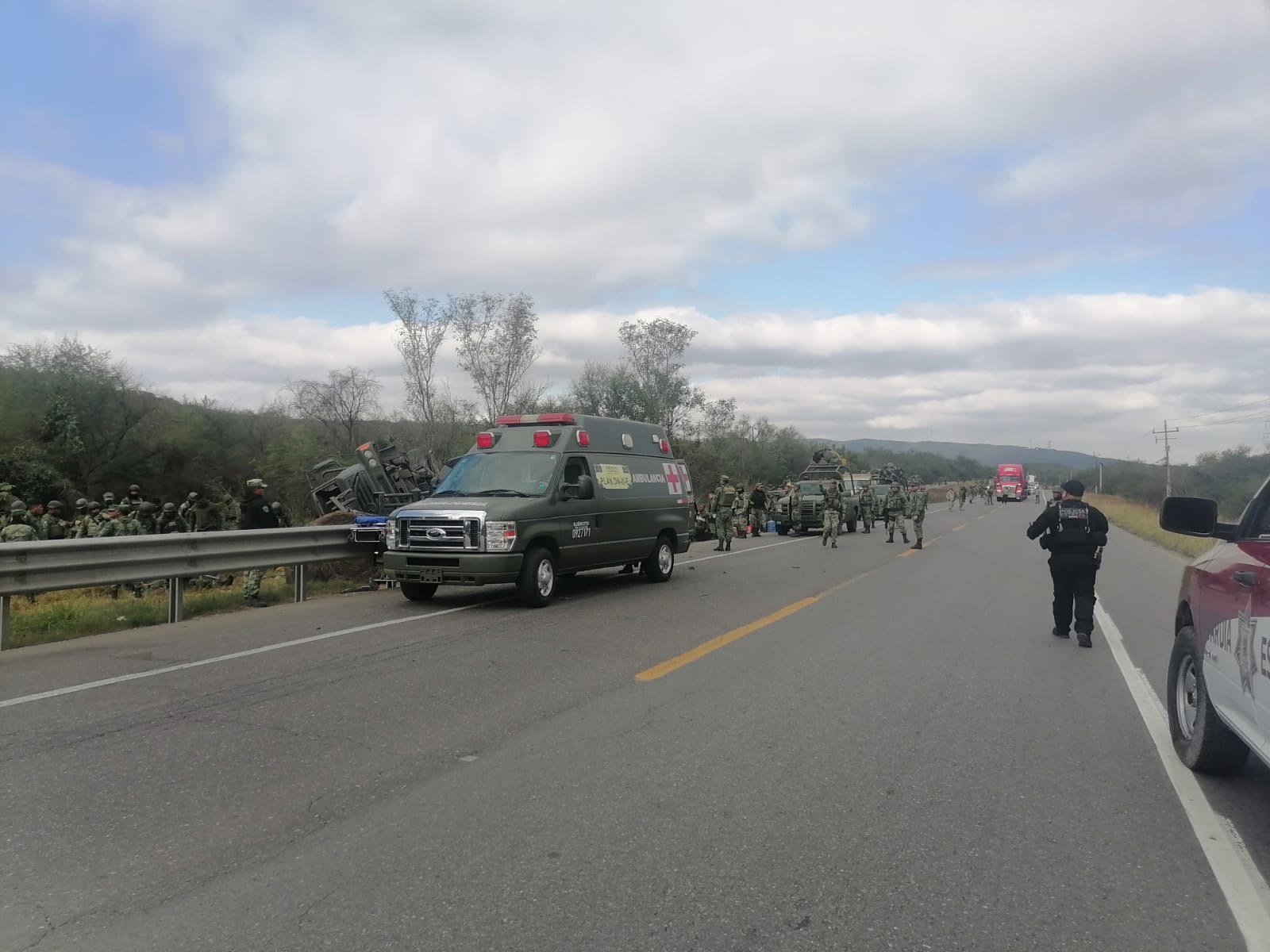 Tráfico lento en la Carretera Federal 85 a la altura del municipio de Villagrán