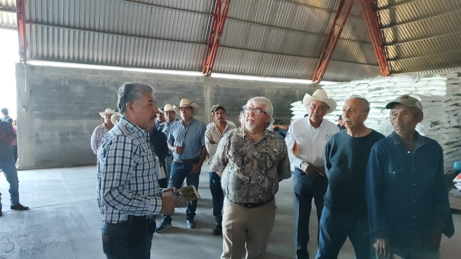 Capacita Agricultura a productores para el uso correcto de fertilizantes en Tamaulipas