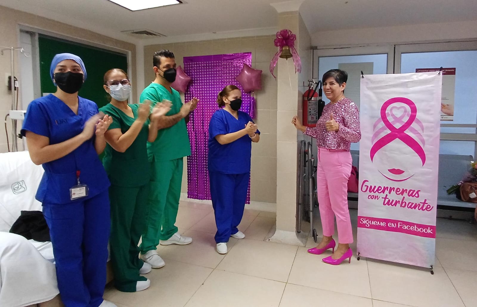 Paciente venció cáncer de mama y tocó la ‘‘campana de la victoria’’ en HGR No. 6 de Ciudad Madero