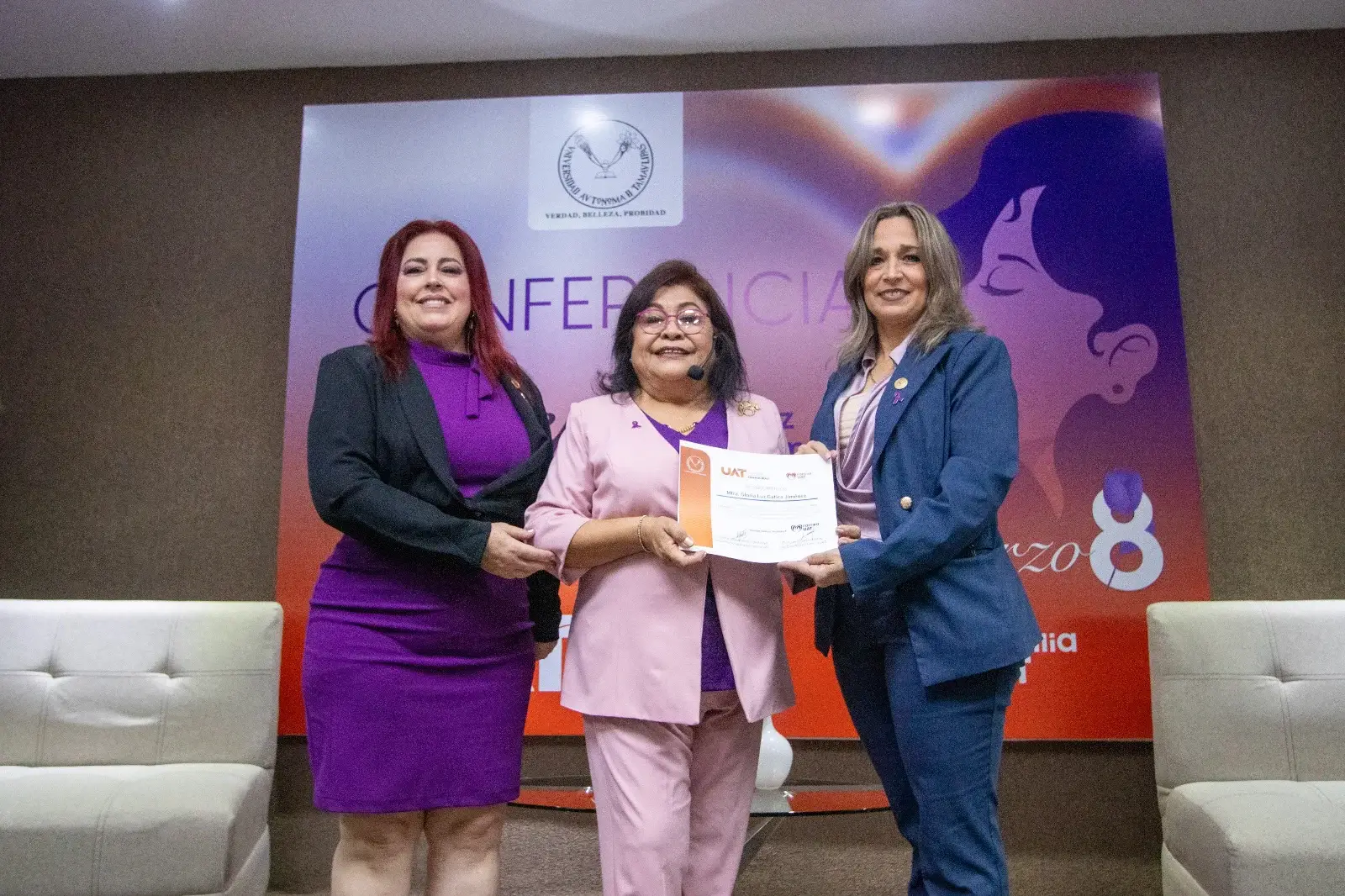 Preside Isolda Rendón evento de la UAT por el Día Internacional de la Mujer