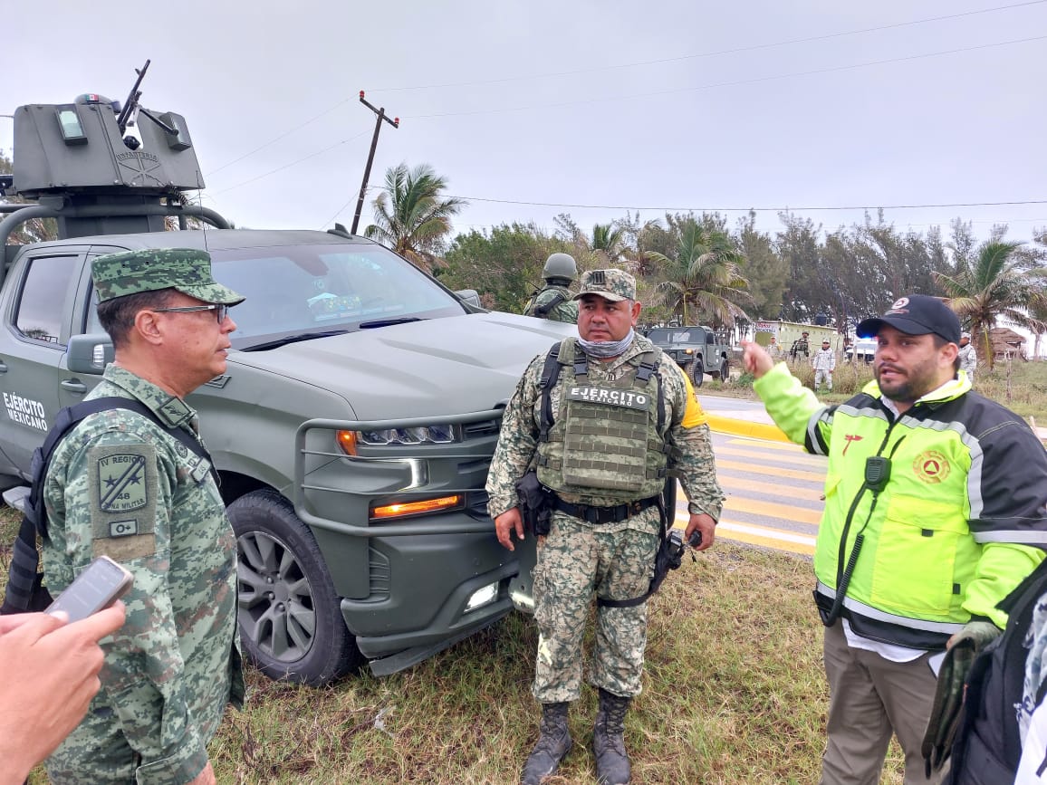 Protección Civil Tamaulipas activa protocolo de emergencia en el poblado La Pesca para la salvaguarda de la población