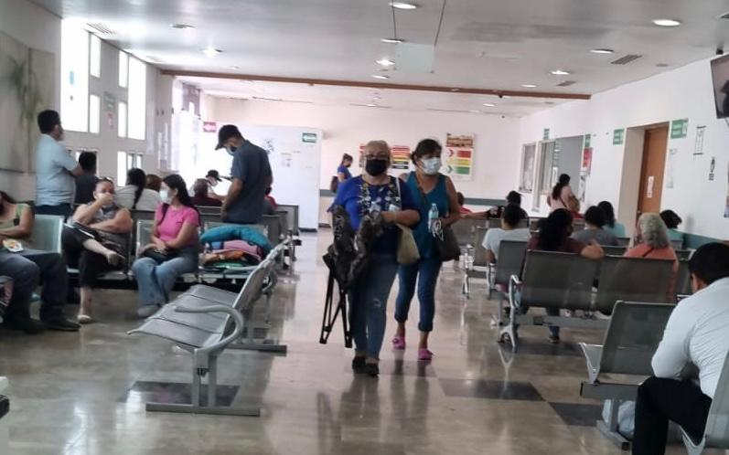 ABRE SALUD ÁREAS DE HOSPITALES PARA PROTEGER A FAMILIARES DE PACIENTES 