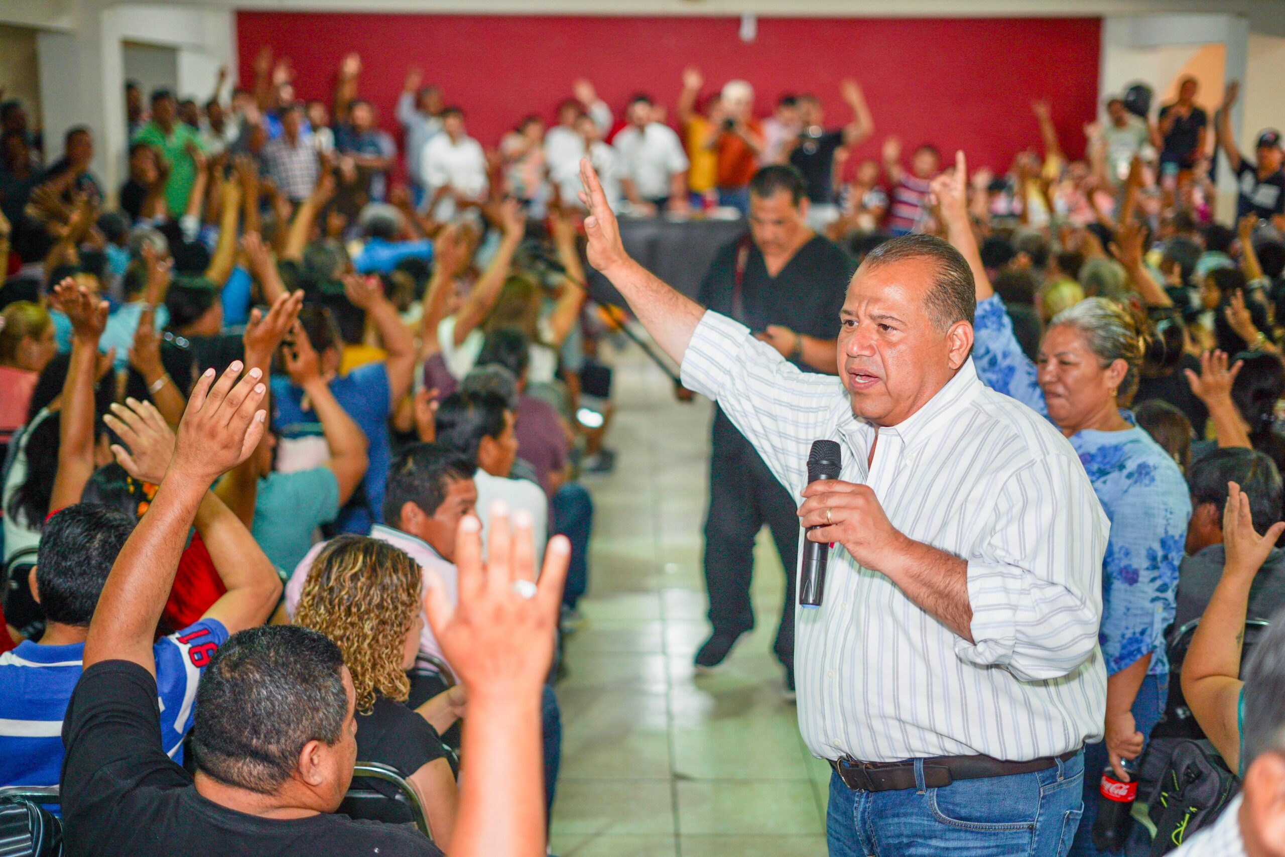 Más de mil trabajadores del Ayuntamiento le dicen SÍ al cambio que necesita Victoria