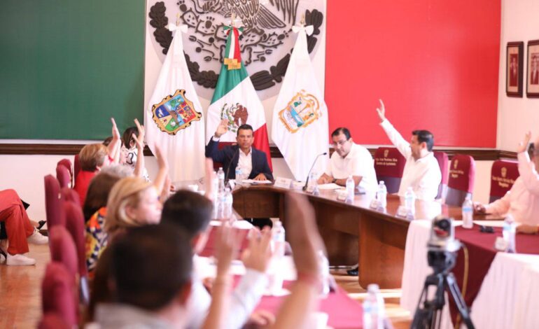 Aprueba Cabildo nueva licencia a alcalde para continuar campaña