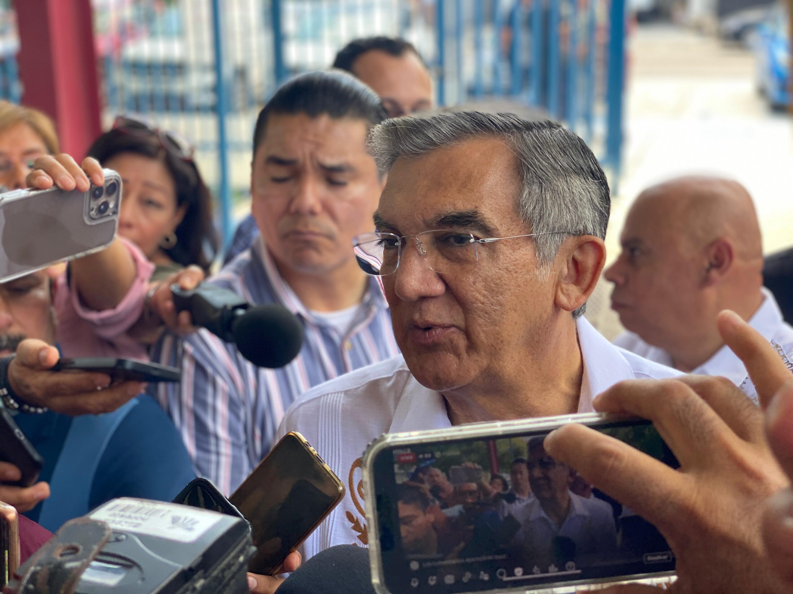 Américo Villarreal reporta jornada electoral con saldo positivo y llama a ejercer el voto