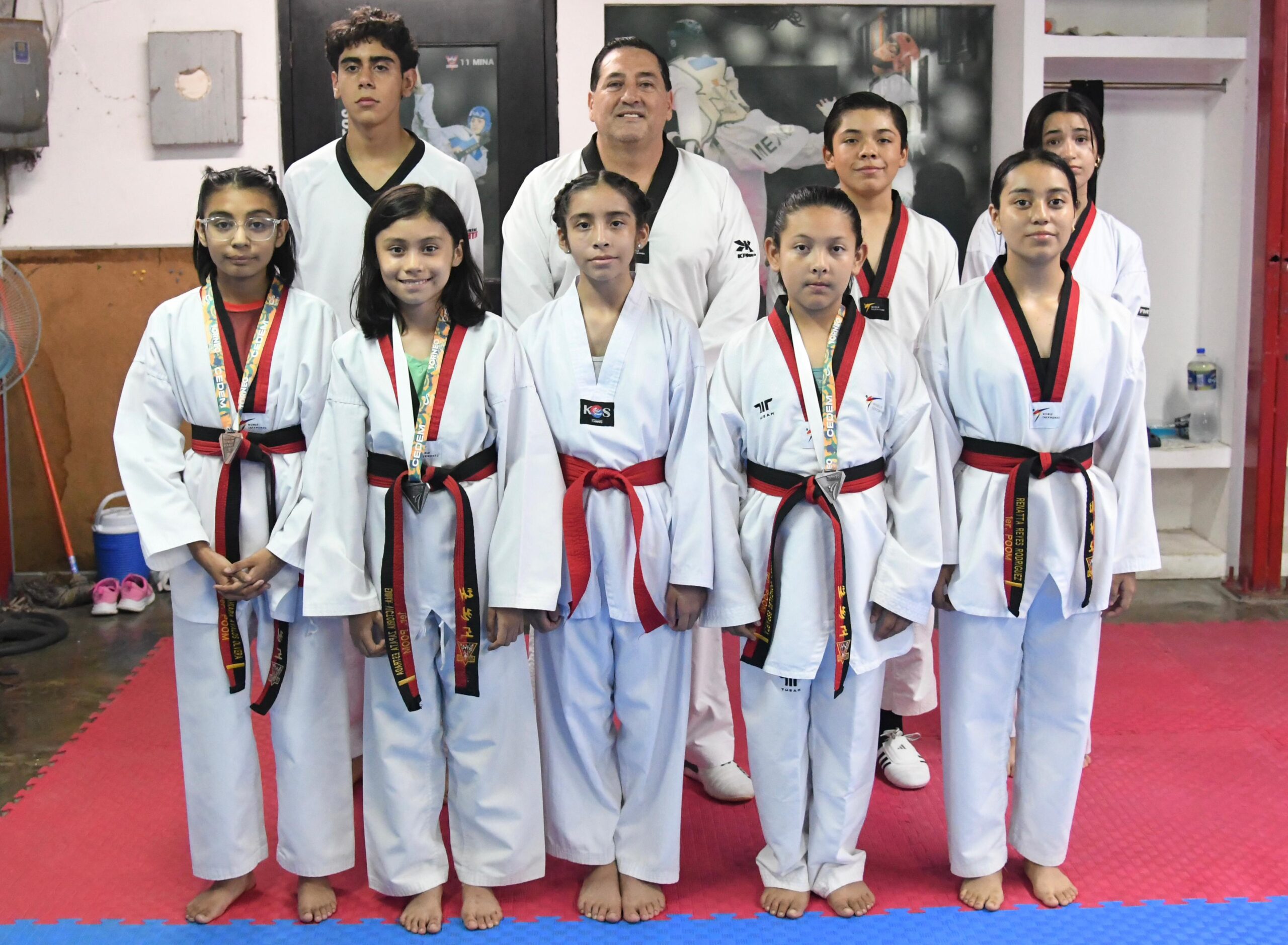 Gimnasio 11 Mina conquista medallas en Querétaro