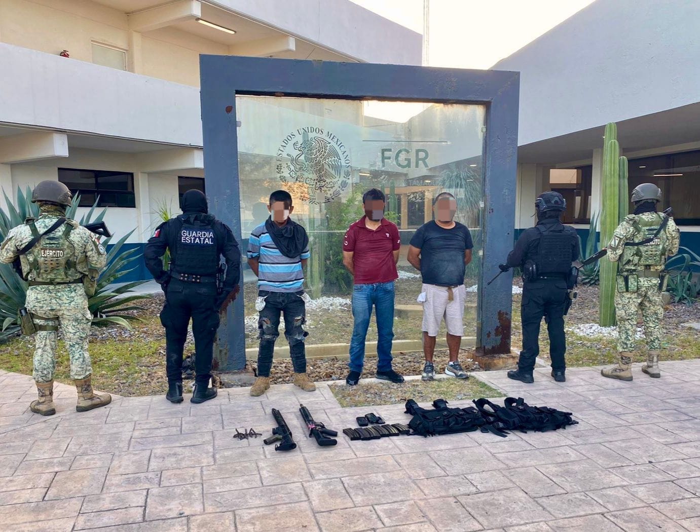 Guardia Estatal asegura personas, vehículo y armamento en Reynosa