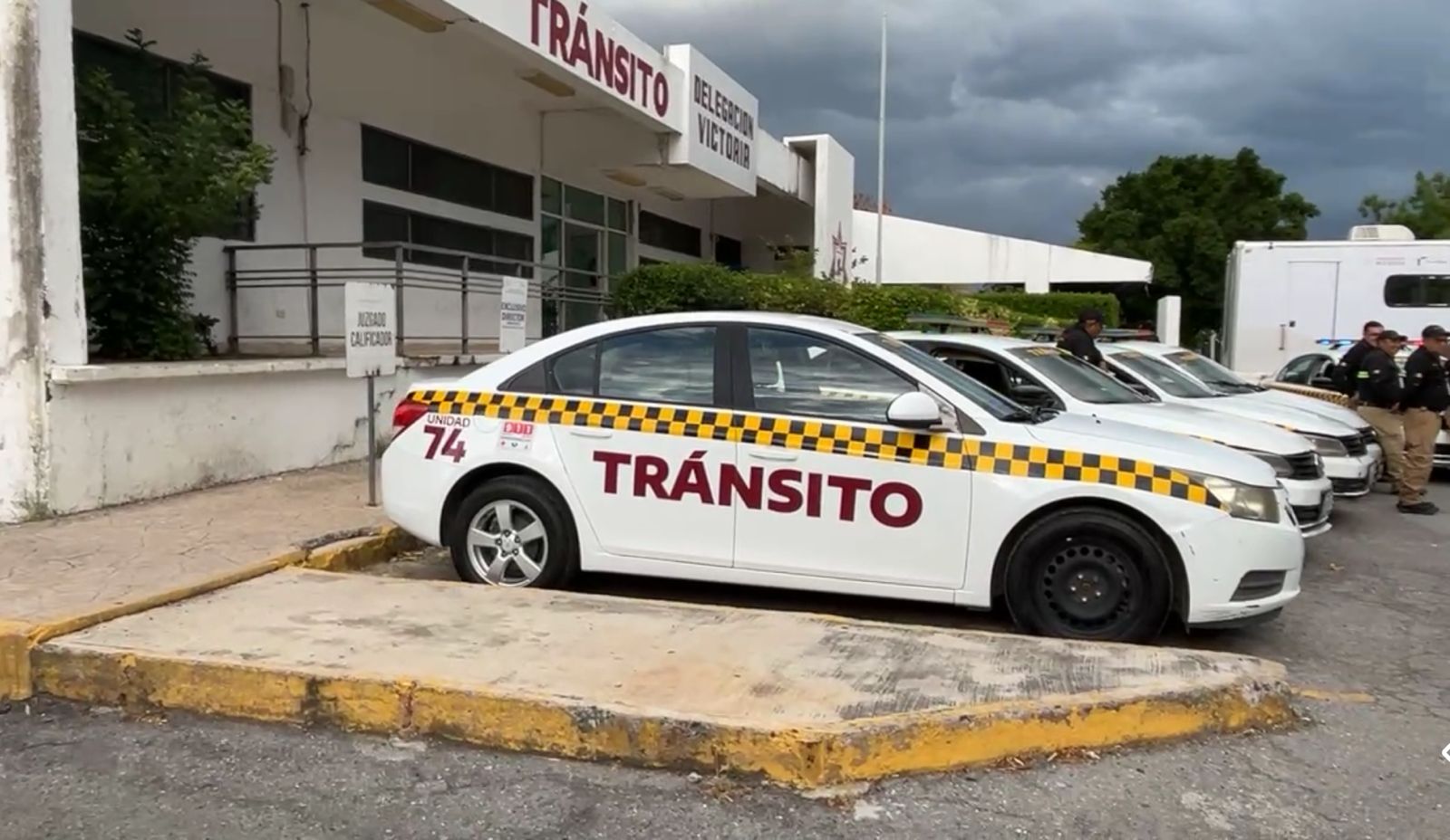 Gobierno de Tamaulipas entrega patrullas a Tránsito de Ciudad Victoria