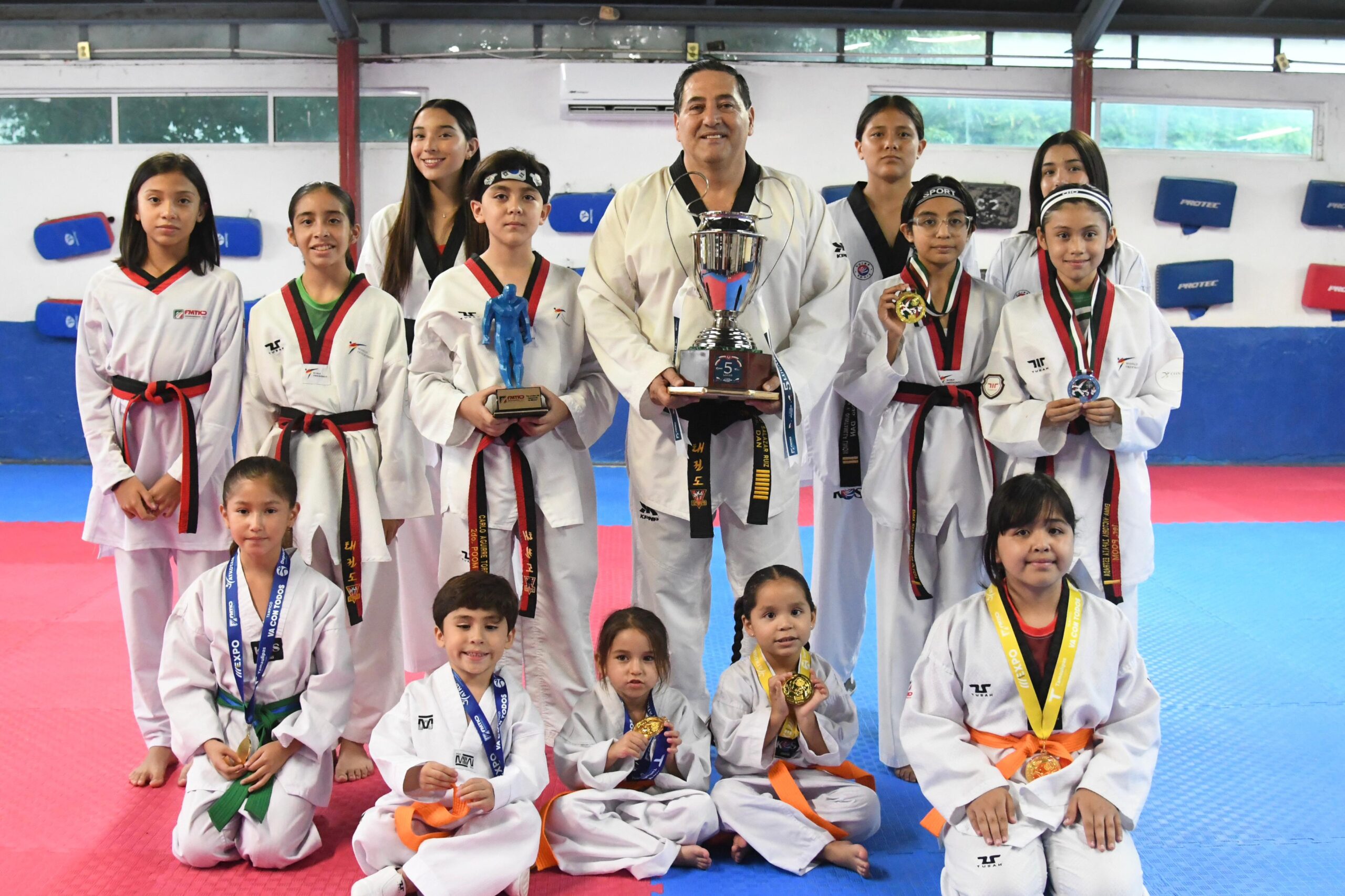 Gimnasio 11 Mina destaca en Festival Mexicano de Taekwondo