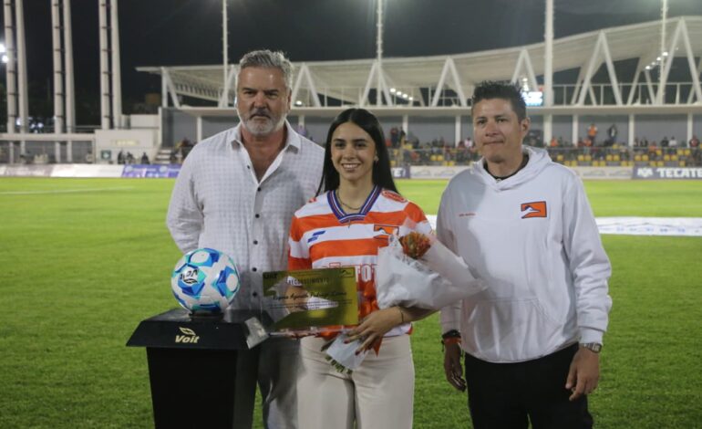 Regina Pedraza, madrina de Correcaminos y lista para la Copa del Mundo de Esgrima