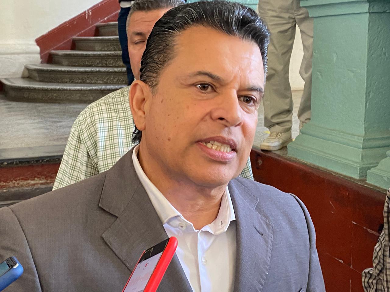 Con programas sociales, estamos más cerca con los ciudadanos: Lalo Gattas