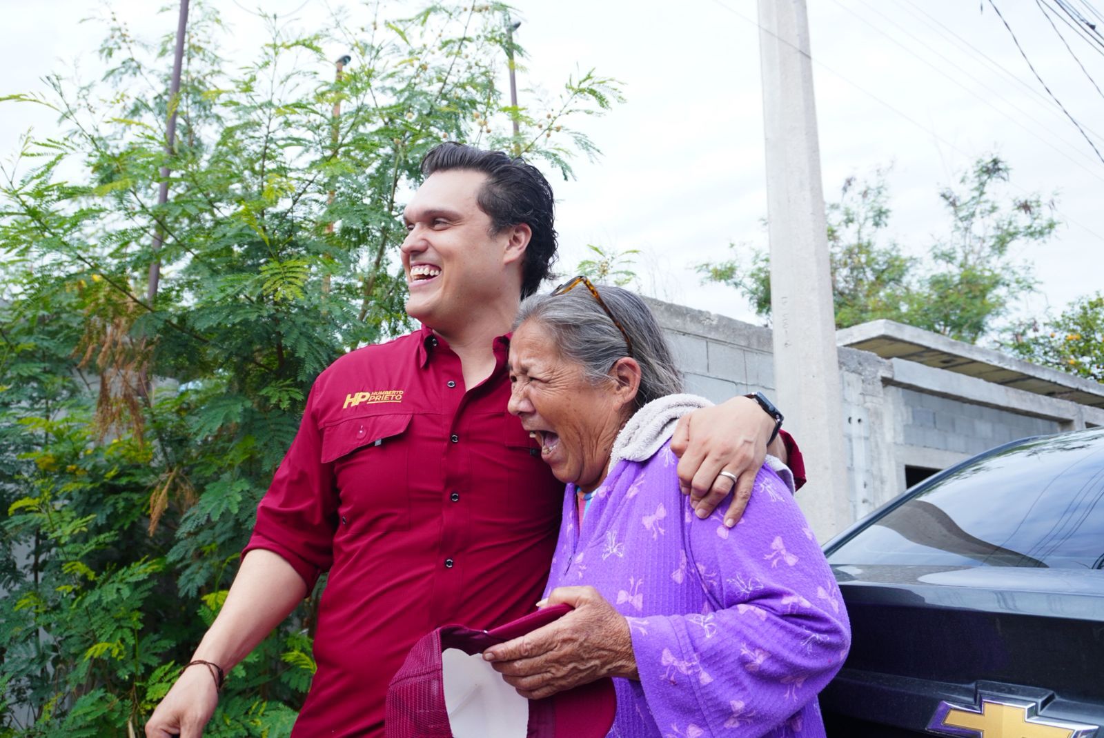 Visita HP a familias en Reynosa para atender peticiones ciudadanas