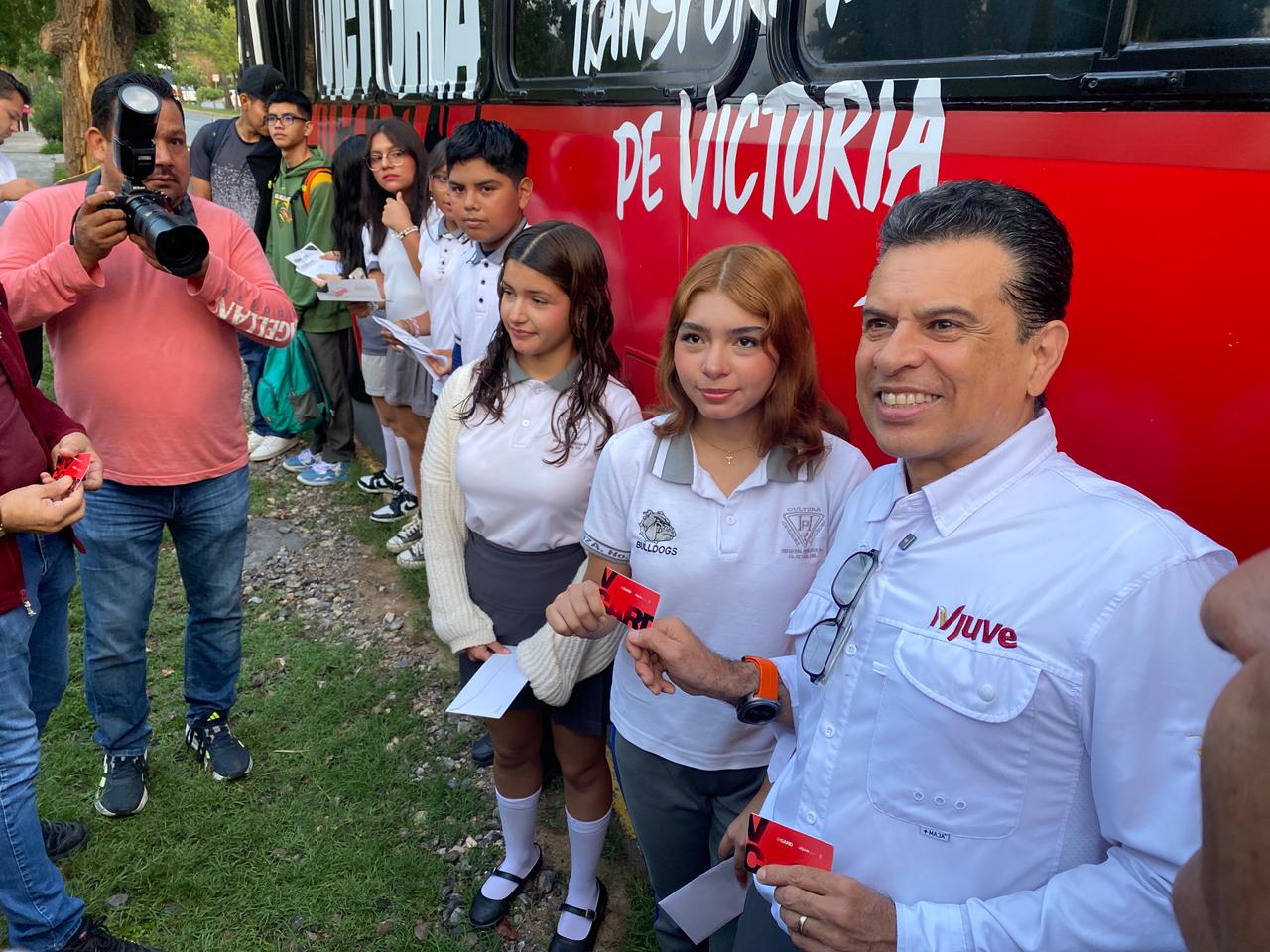 Arranca en Victoria transporte estudiantil gratuito “Lalo Bus” para apoyar economía de jóvenes