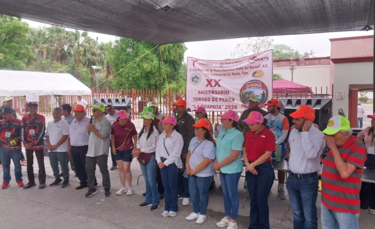 Participa por cuarto año consecutivo Astrid Sontoya Muller como patrocinadora en torneo de pesca.