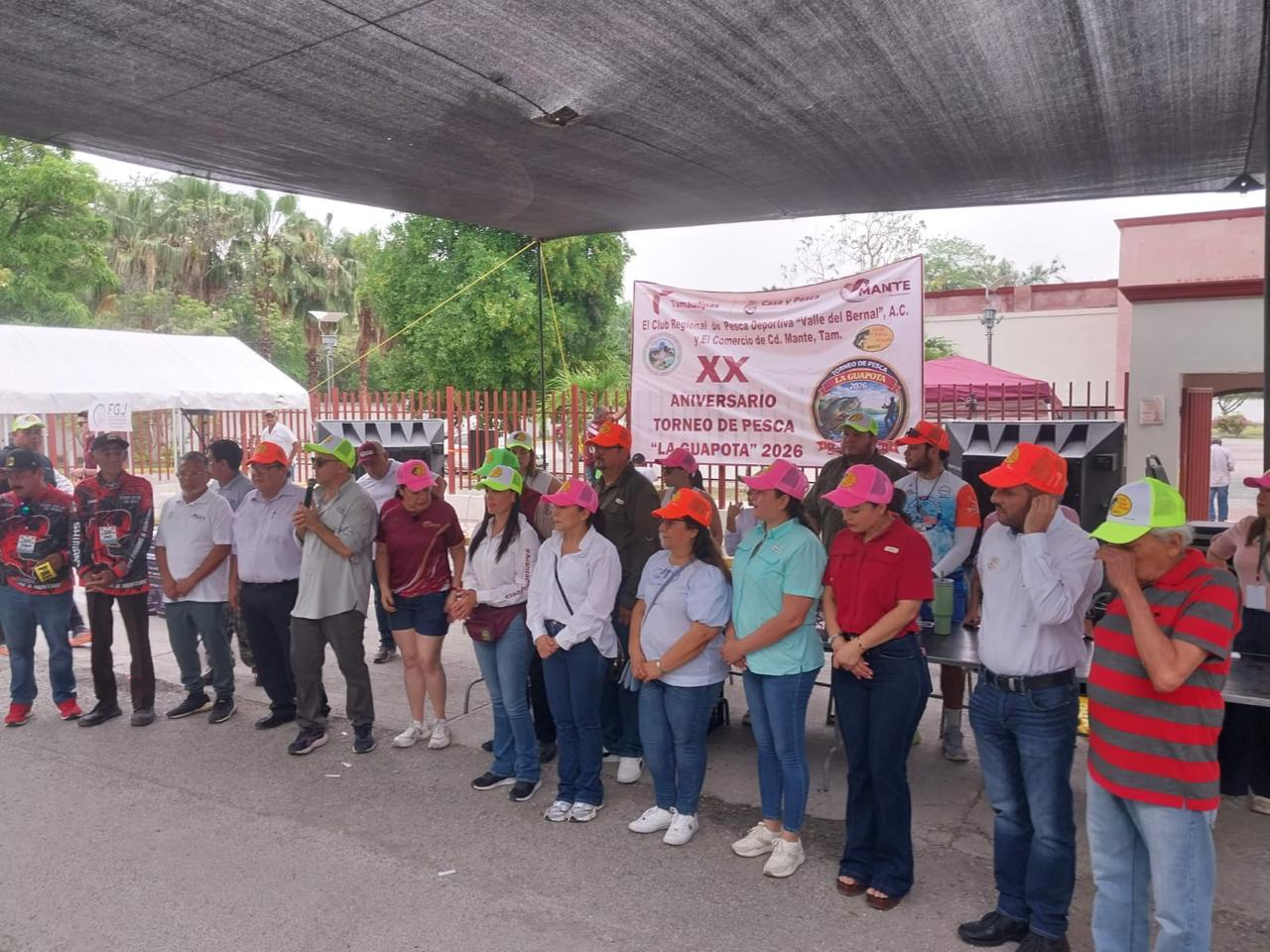 Participa por cuarto año consecutivo Astrid Sontoya Muller como patrocinadora en torneo de pesca.