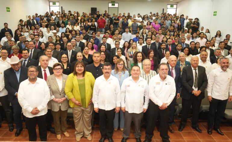 Rinde protesta director electo de la Facultad de Veterinaria de la UAT