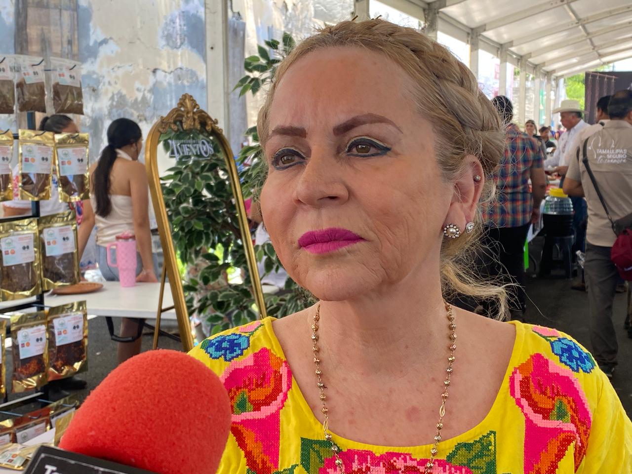 Más de 49 mil estudiantes de educación básica reciben lentes en Tamaulipas