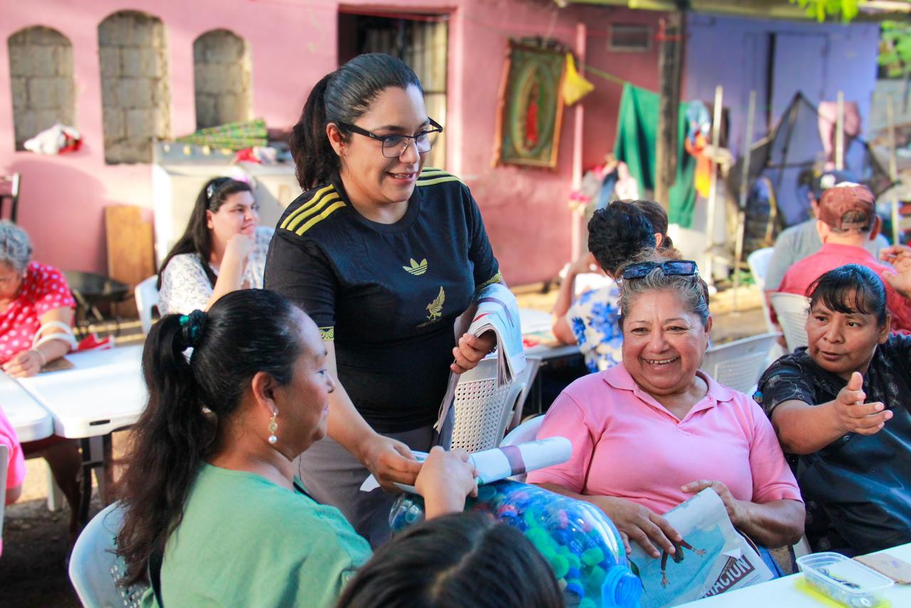 Continúa Lucero Deosdady fortaleciendo su trabajo de territorio