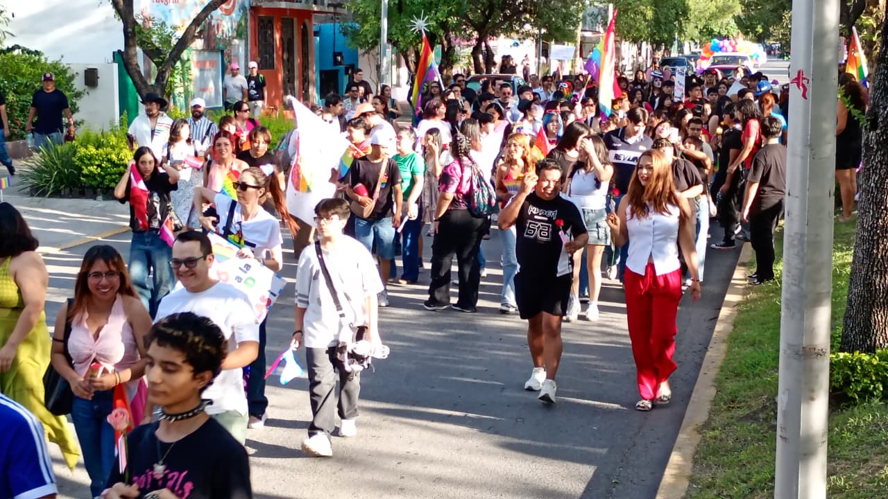Llaman a fortalecer los derechos y la unidad de la diversidad sexual en marcha del orgullo en Ciudad Victoria