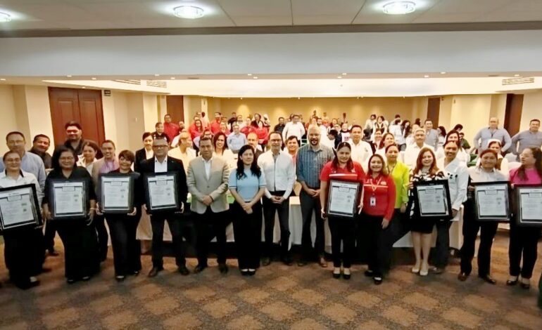 Concluye con éxito foro ELSSA del IMSS; reconocen a nueve empresas por Entornos Laborales Seguros y Saludables