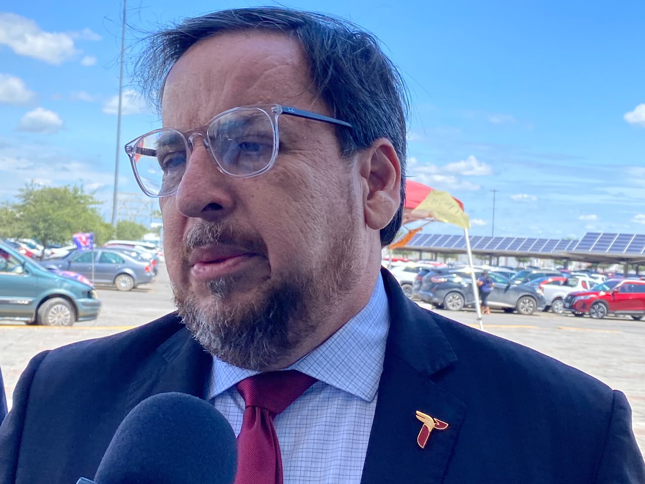 Egresados de normales deberán concursar por plazas docentes