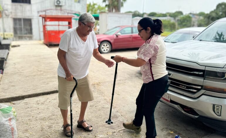 Un día más de servir al pueblo: Lucero Deosdady