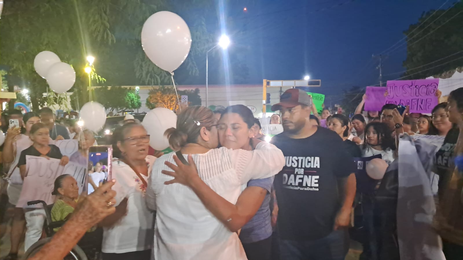 Dafne rompió fronteras: Xicoténcatl caminó abrazando el dolor de una madre