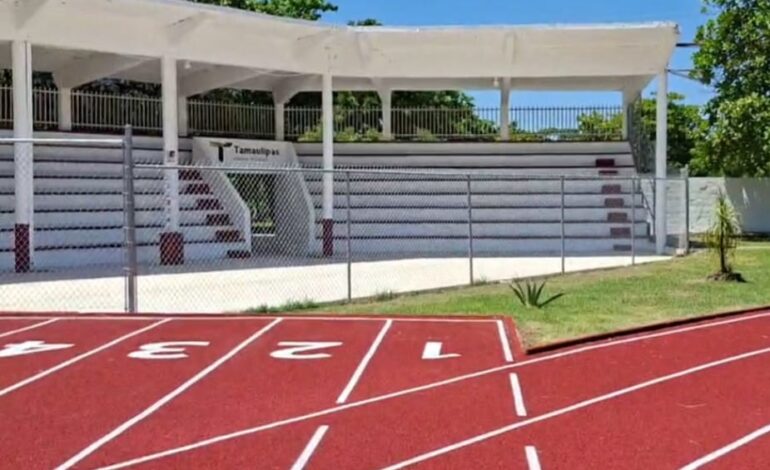 Solo el Gobierno del Estado escuchó: rehabilitan la pista de tartán del Parque Zaragoza.