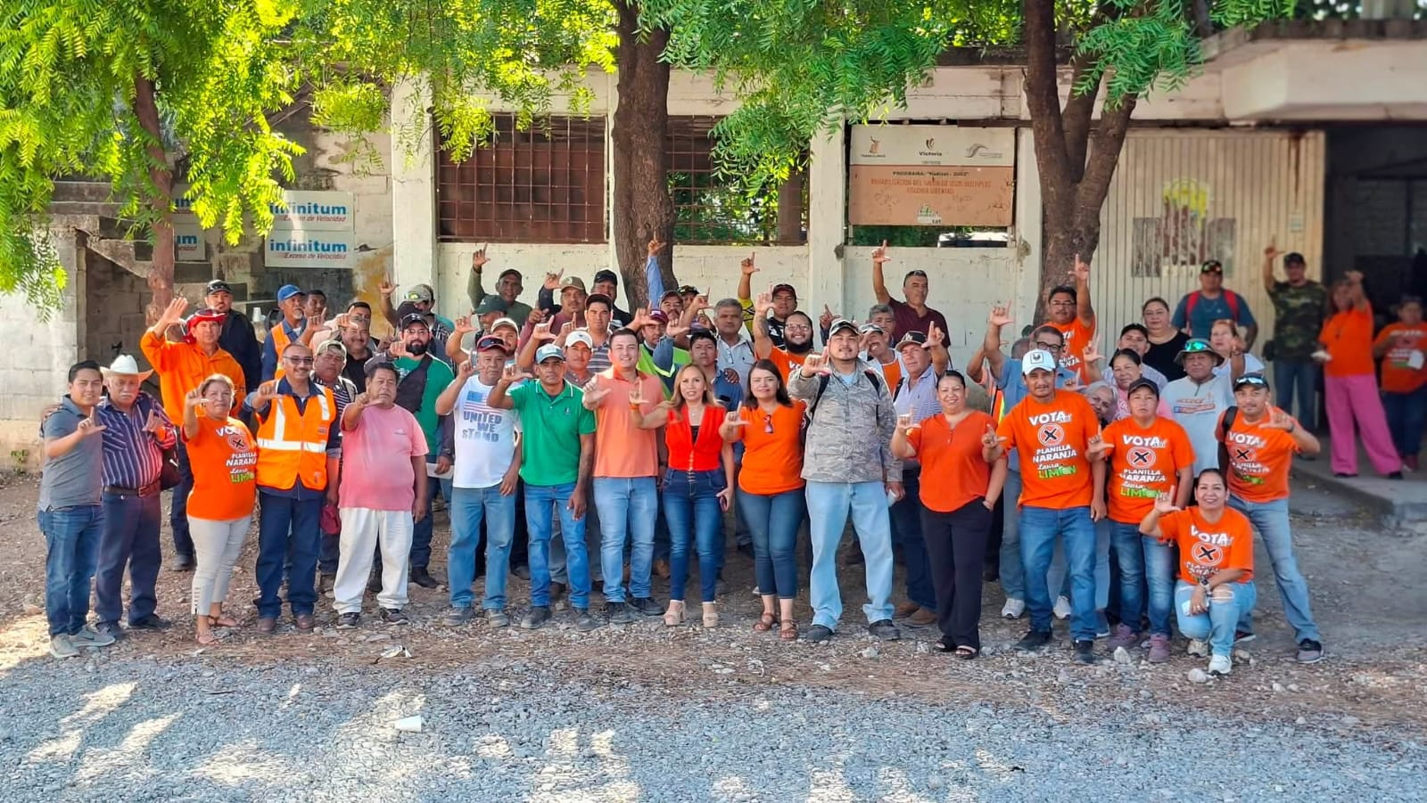 Laura Limón refrenda compromiso con el departamento de jardines